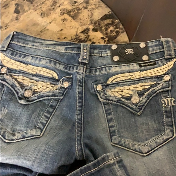 Jeans - Picture 3 of 4